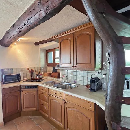 Casa Carina - Enchanted Rustico In Apartment